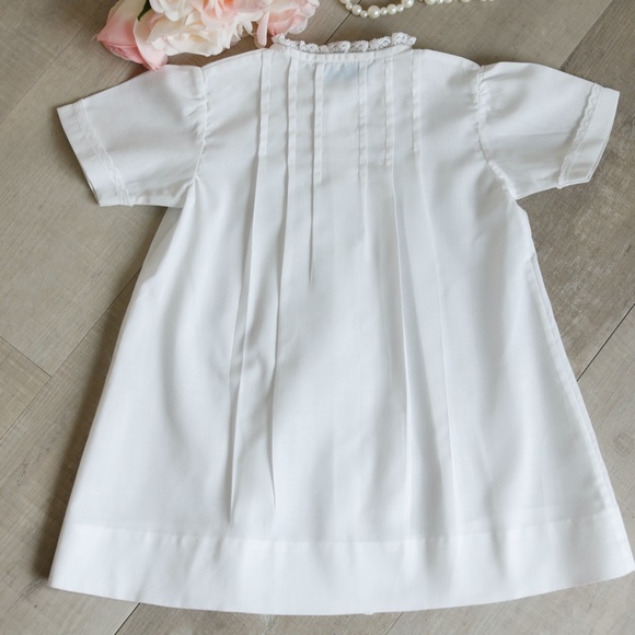 Newborn White Lace Folded Day Gown Feltman Brothers Coming Home Outfit NWT - Picture 4 of 5